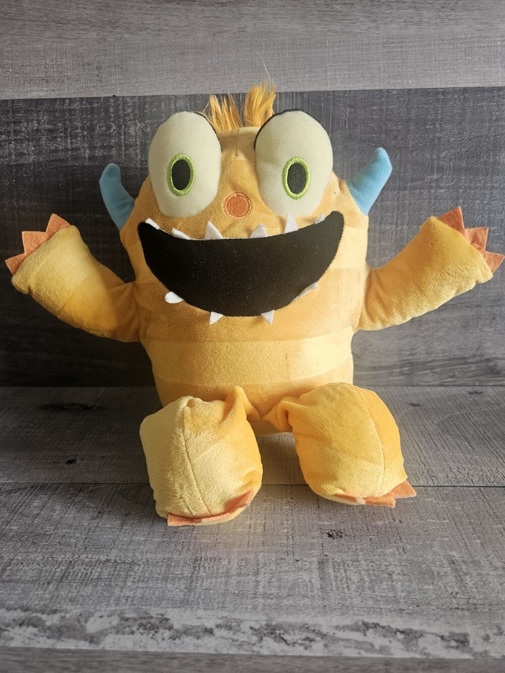 Kohl's Cares Bob Shea 'Don't Play With Your Food' Monster 10" Plush Book Charact